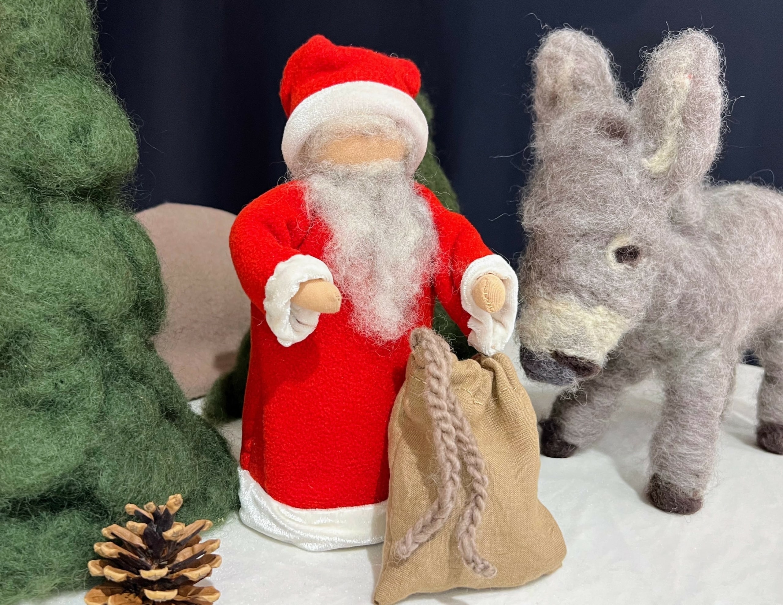 Sankt Nikolaus im Winterwald